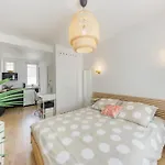 Elegant Studio Au Coeur De Paris 16E