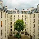 Contemporary 1Bd Apartment Hopital Saint Louis
