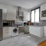 Les Halles Apartment