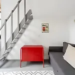 Casa Naranja