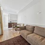 Au Coeur Du Quartier St Germain