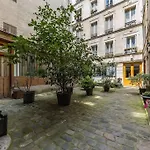 Elegant 4-Star Stay In Central Paris - Suite Apart