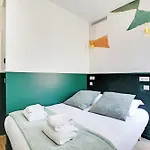 Cosy Cocoon For 2P With A-C - Near Montmartre