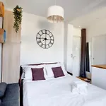 Champs-Elysees - 1Br - Cityapartmentstay