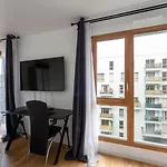 Appartement Cosy Paris 19E La Villette