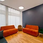 Nice 2 Rooms Near The Place De La Nation