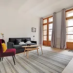 Stylish Flat In The Heart Of The City