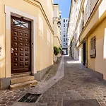 Guestready - Apt Elegant Proche Du Pantheon Pour 3