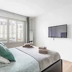 Majestic Luxueux 2 Big Bedroom Eiffel-Tower