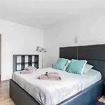 Majestic Luxueux 2 Big Bedroom Eiffel-Tower