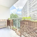 114 - Paris Appartement Renove De Luxe Pour 4 Personnes