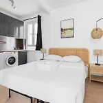 Studio Elegant Charme Intemporel - Paris 18 - 2P