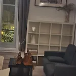 1 Minute Gare Montparnasse , Center , Front Metro,Close To Eiffel Tour And Louvre Meusm