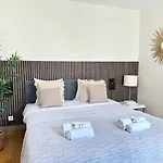 1575C Family Apartment La Villette