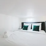 Jardins Des Champs-Elysees - Cityapartmentstay