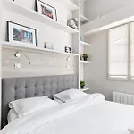 Jardin Du Luxembourg With Balcony - Cityapartmentstay