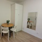 Studio Near Buttes-Chaumont