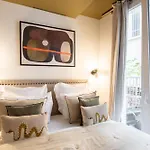 Room Aboukir, Paris Centre