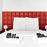 Appartement Moderne Avec Cuisine Equipee Et Balcon