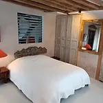 Heart Of Saint-Germain-Des-Pres - Charming & Smart Apartment - For 2 People