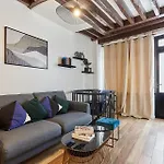 Duplex In The Center Of Paris