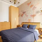 Very Chic Apartment Next To Trocadero And Eiffel Tower