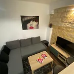Cosy T3 In Montmartre
