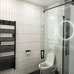Loft Moderne Et Lumineux