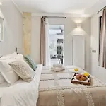 Le Marais & Place Des Vosges - Cityapartmentstay