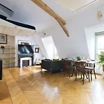 Studio Appartement Quartier Pantheon 3 Free Netflix
