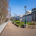 Apartment Paris - Tour Eiffel - Bail Mobilite