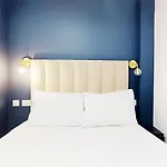 Hotel De Menilmontant