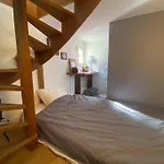 SUPERBE DUPLEX avec JARDIN PARTAGE à PARIS MENILMONTANT