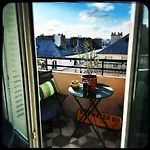 Studio Vue Paris - Quartier Canal Saint-Martin