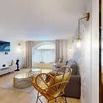 230 Suite Mayfair - Superb Apartment In Paris