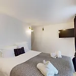 230 Suite Mayfair - Superb Apartment In Paris
