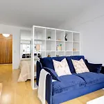 St Germain & Le Bon Marche With Balcony - Cityapartmentstay