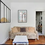 Magnifique 2 Pieces, Clair Neuf