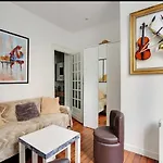 Magnifique 2 Pieces, Clair Neuf