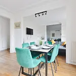 Elegant Appartement Quartier Tour Eiffel 7 Free Netflix