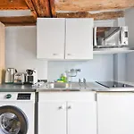 Studio Quartier Saint-Michel Notre-Dame 4 Free Netflix