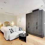 Elegant Studio Pour 2 Personnes - Opera Garnier
