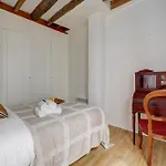 Invalides & Rue Cler - 1Br - Cityapartmentstay