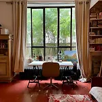 Warm And Cosy Loft In Paris With A Private Outdoor