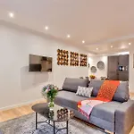 Urban Flat 104 - Opera Perfect Flat