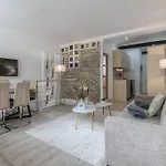 Cosy Appartement Paris 20E