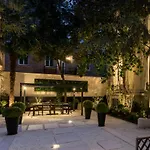 Highstay - Luxury Serviced Villa - Poincare