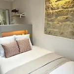 Hotel Paris Amore