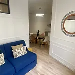 Logement Confortable Champs Elysees 4P