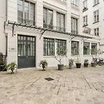 GuestReady - Lovely Studio in Central Paris